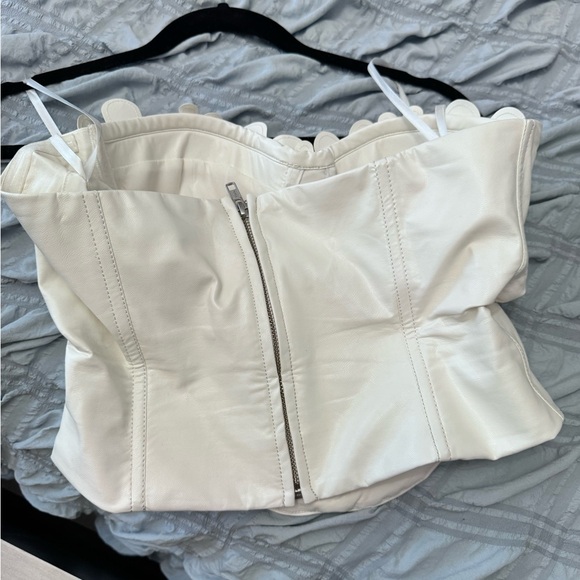Lovers and Friends Nova Faux Leather Bustier in Bone S - Picture 5 of 12